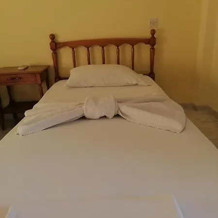 Nea Zoi * Moraḯtika