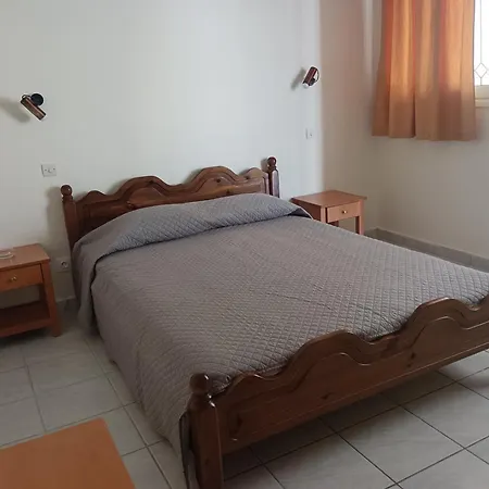 Nea Zoi بيت للعطل *